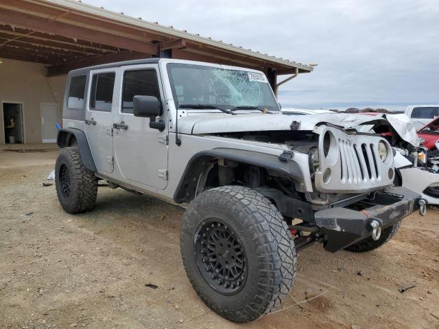 1J4GA59117L198062 - 2007 JEEP WRANGLER SAHARA SILVER photo 4