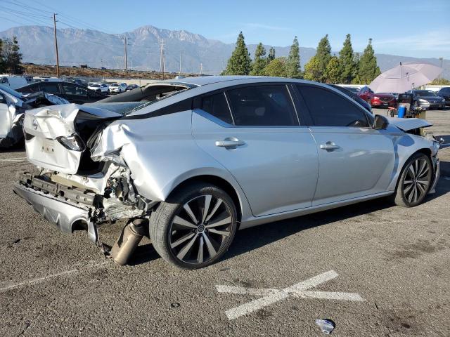 1N4BL4CV9KC114603 - 2019 NISSAN ALTIMA SR SILVER photo 3