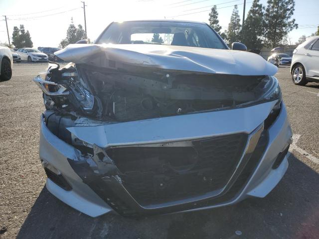 1N4BL4CV9KC114603 - 2019 NISSAN ALTIMA SR SILVER photo 5