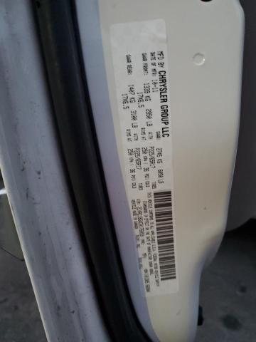 2C4RC1BGXCR176059 - 2012 CHRYSLER TOWN & COU TOURING WHITE photo 13