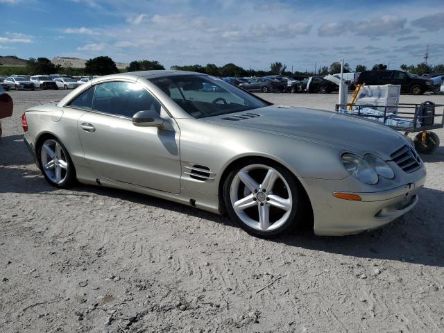 WDBSK75F53F010354 - 2003 MERCEDES-BENZ SL 500R BEIGE photo 4