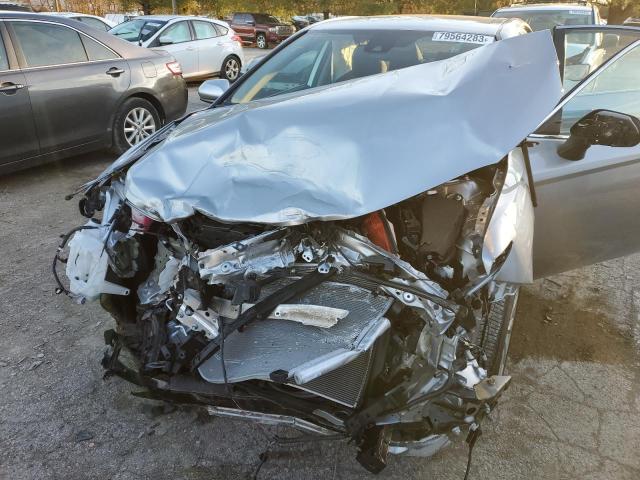 4T1B11HK4KU755208 - 2019 TOYOTA CAMRY L SILVER photo 11