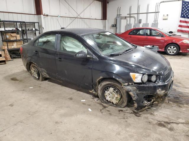 1G1JB5SG7F4213494 - 2015 CHEVROLET SONIC LS 黑色 照片 4