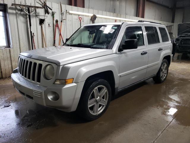 1J8FT48W08D694543 - 2008 JEEP PATRIOT LIMITED SILVER photo 1