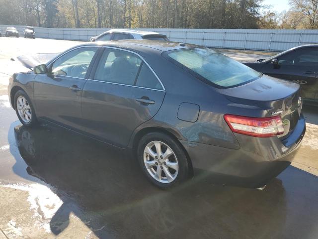 4T1BK3EK2BU124602 - 2011 TOYOTA CAMRY SE GRAY photo 2