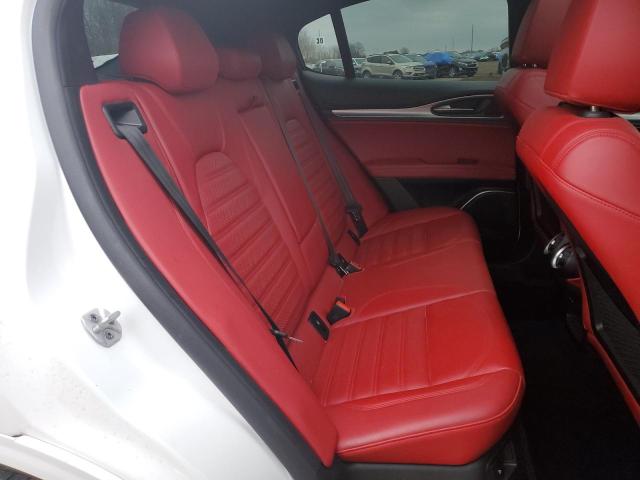 ZASPAKBN3L7C75476 - 2020 ALFA ROMEO STELVIO TI WHITE photo 11