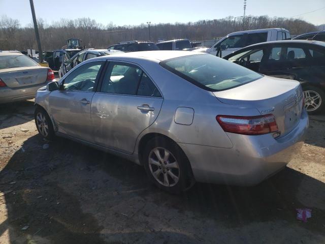 4T4BE46K49R105576 - 2009 TOYOTA CAMRY BASE SILVER photo 2