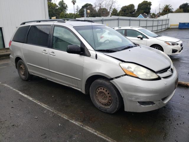 5TDKK4CC5AS320896 - 2010 TOYOTA SIENNA CE SILVER photo 4