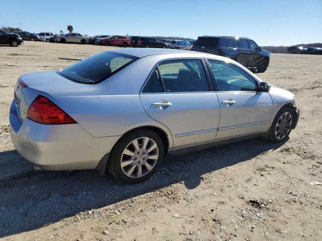 1HGCM66447A005576 - 2007 HONDA ACCORD SE SILVER photo 3