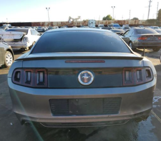 1ZVBP8AMXD5229716 - 2013 FORD MUSTANG GRAY photo 6