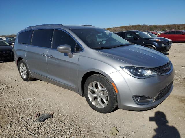 2C4RC1EG2JR273183 - 2018 CHRYSLER PACIFICA TOURING L PLUS SILVER photo 4