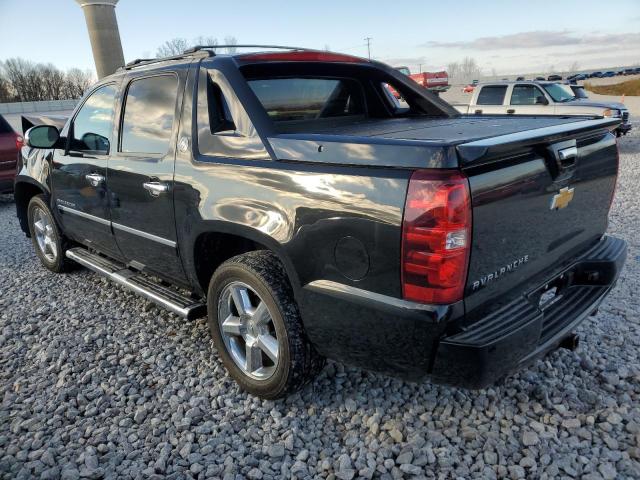 3GNTKGE78DG130445 - 2013 CHEVROLET AVALANCHE LTZ BLACK photo 2