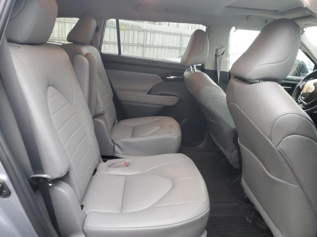 5TDHZRBH0NS251993 - 2022 TOYOTA HIGHLANDER XLE BLUE photo 11