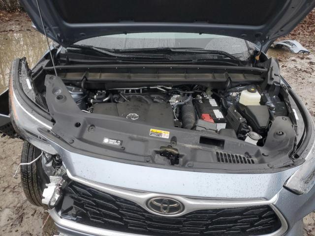 5TDHZRBH0NS251993 - 2022 TOYOTA HIGHLANDER XLE BLUE photo 12