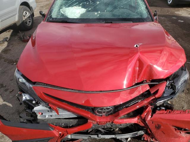 4T1G11BK6PU102966 - 2023 TOYOTA CAMRY SE NIGHT SHADE RED photo 11