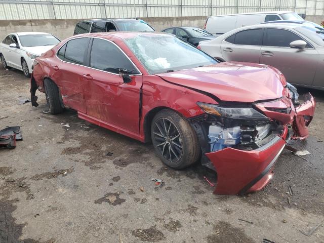 4T1G11BK6PU102966 - 2023 TOYOTA CAMRY SE NIGHT SHADE RED photo 4