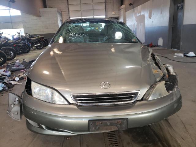 JT8BF28G1Y5078076 - 2000 LEXUS ES 300 GRAY photo 5