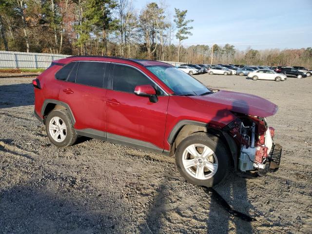 2T3W1RFV6LC053799 - 2020 TOYOTA RAV4 XLE RED photo 4