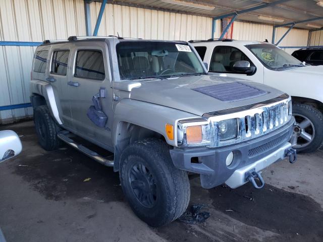 5GTEN13E288181239 - 2008 HUMMER H3 SILVER photo 4