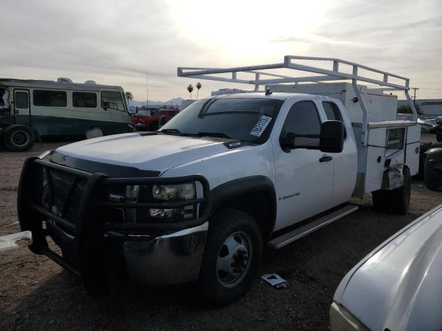 1GBHC39K58E160670 - 2008 CHEVROLET SILVERADO C3500 WHITE photo 1