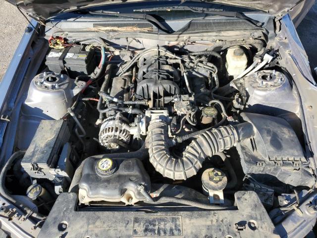 1ZVFT80N165148971 - 2006 FORD MUSTANG SILVER photo 11