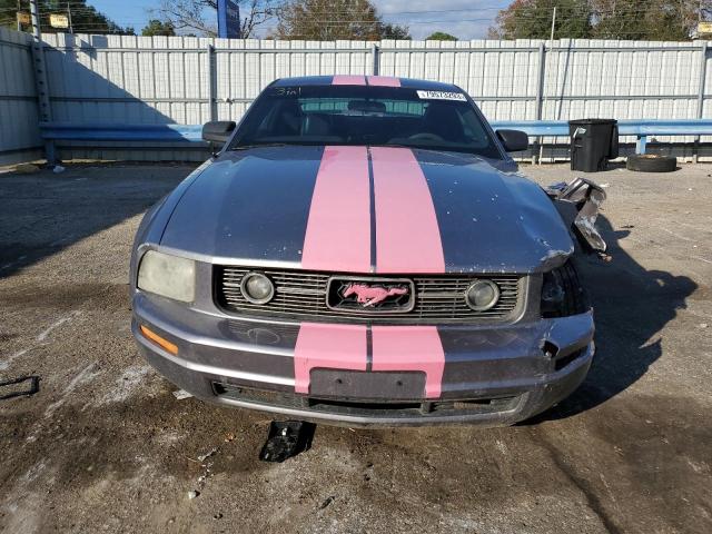 1ZVFT80N165148971 - 2006 FORD MUSTANG SILVER photo 5