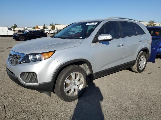 5XYKT4A28CG244324 - 2012 KIA SORENTO BASE SILVER photo 1