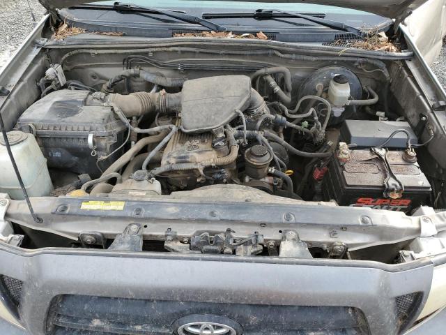 5TEPX42N05Z137960 - 2005 TOYOTA TACOMA GRAY photo 11