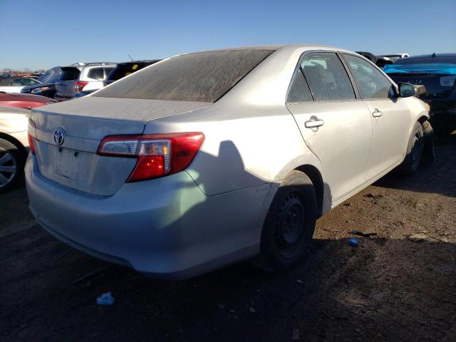 4T1BD1FK8EU101665 - 2014 TOYOTA CAMRY 4D 2 HYBRID SILVER photo 3