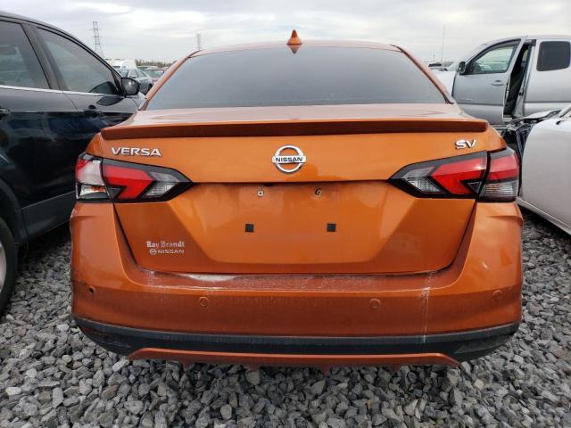 3N1CN8EV8LL809323 - 2020 NISSAN VERSA SV ORANGE photo 6