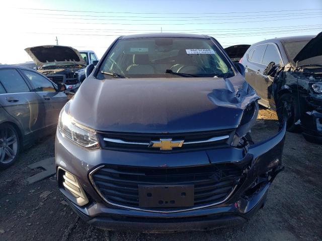 3GNCJKSB8KL216096 - 2019 CHEVROLET TRAX LS BLUE photo 5