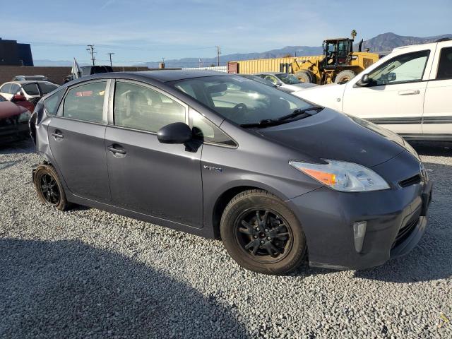 JTDKN3DU1F1982973 - 2015 TOYOTA PRIUS GRAY photo 4