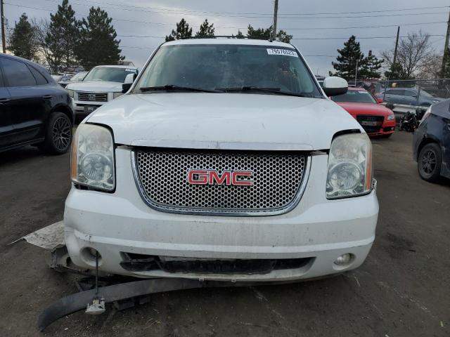 1GKS2CE05CR124542 - 2012 GMC YUKON SLT WHITE photo 5