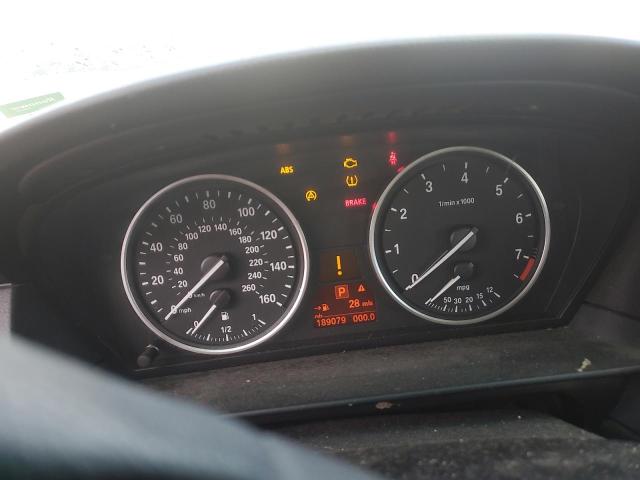 WBANV93528CZ67574 - 2008 BMW 535 XI Argent photo 9