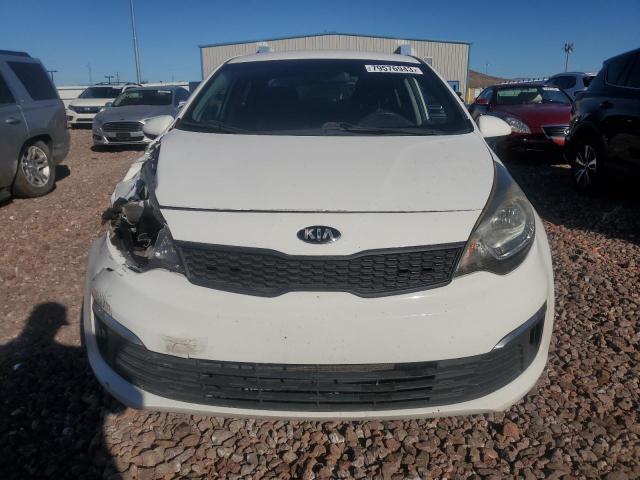 KNADM4A30H6036816 - 2017 KIA RIO LX WHITE photo 5