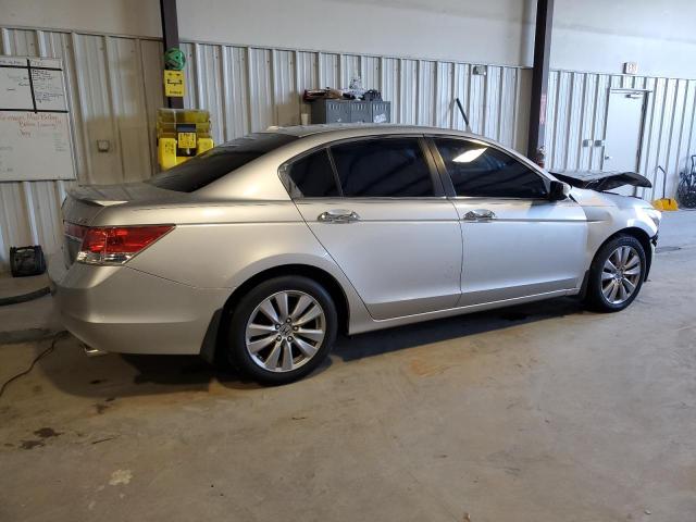 1HGCP3F88CA033058 - 2012 HONDA ACCORD EXL SILVER photo 3