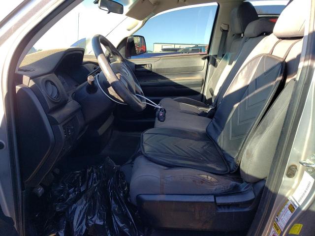 5TFRM5F1XEX070189 - 2014 TOYOTA TUNDRA DOUBLE CAB SR/SR5 SILVER photo 7