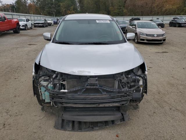 5N1AT2MT6JC762739 - 2018 NISSAN ROGUE S SILVER photo 5