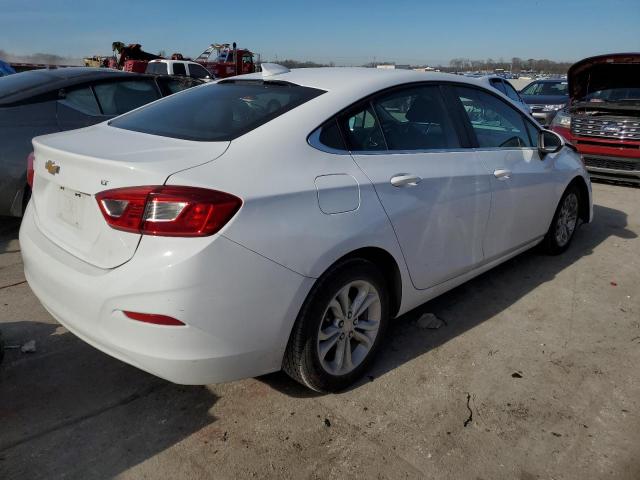 1G1BE5SM4K7147030 - 2019 CHEVROLET CRUZE LT WHITE photo 3