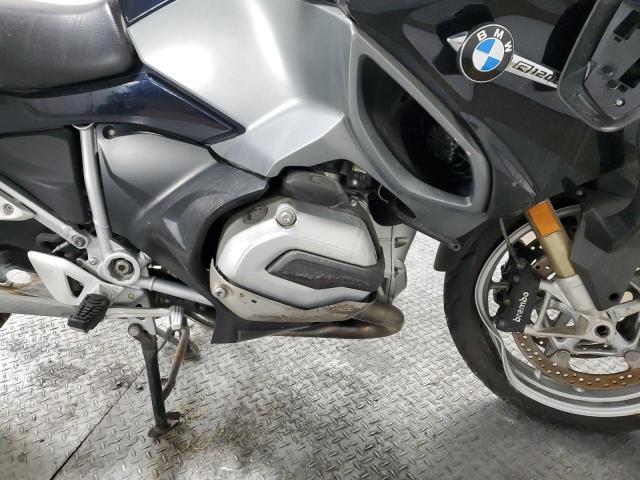 WB10A1301HZ431711 - 2017 BMW R1200 RT BLACK photo 5