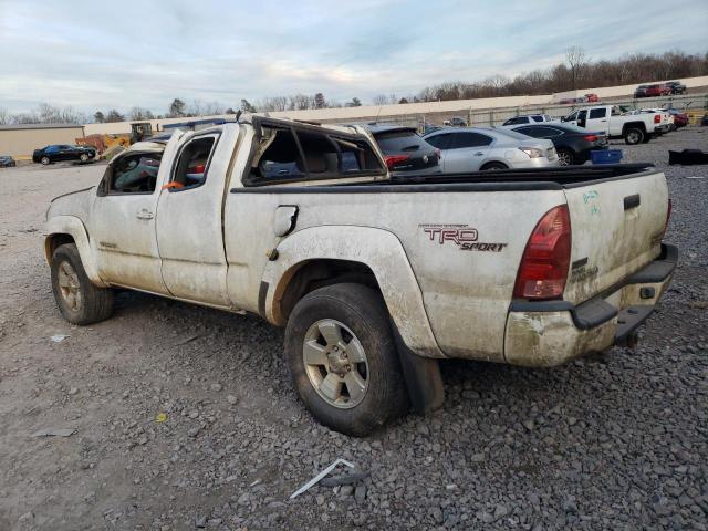 5TETU62N95Z035852 - 2005 TOYOTA TACOMA PRERUNNER ACCESS CAB WHITE photo 2