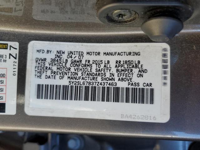 5Y2SL67837Z437463 - 2007 PONTIAC VIBE GREEN photo 13