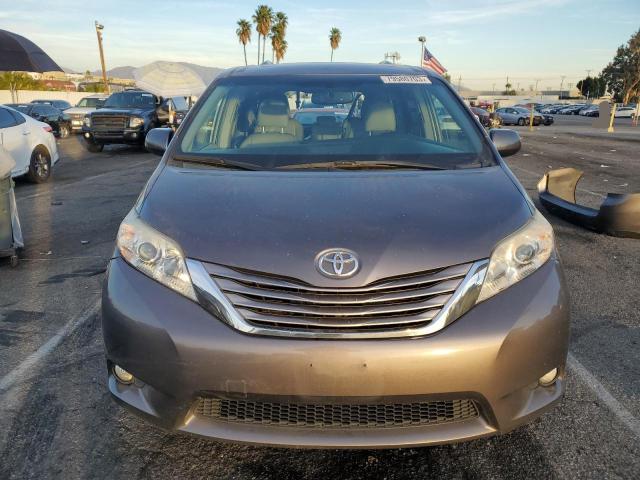 5TDYK3DC0GS691007 - 2016 TOYOTA SIENNA XLE GRAY photo 5