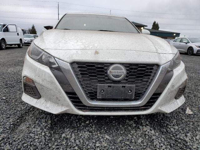 1N4BL4BV2KC154555 - 2019 NISSAN ALTIMA S WHITE photo 5