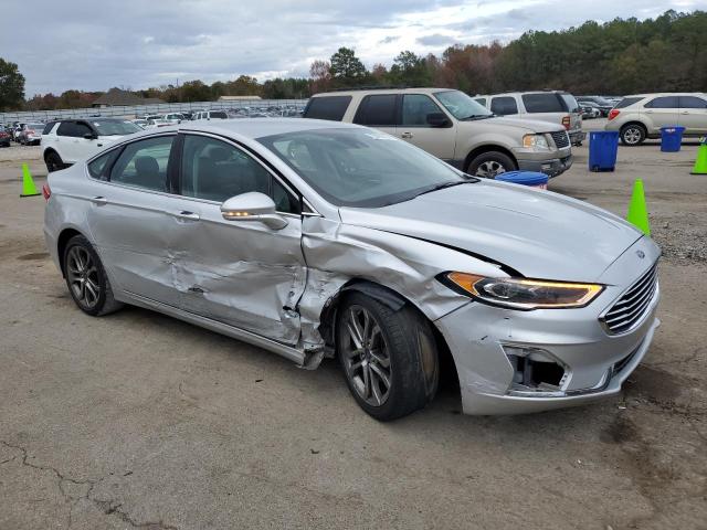 3FA6P0CD3KR150262 - 2019 FORD FUSION SEL SILVER photo 4