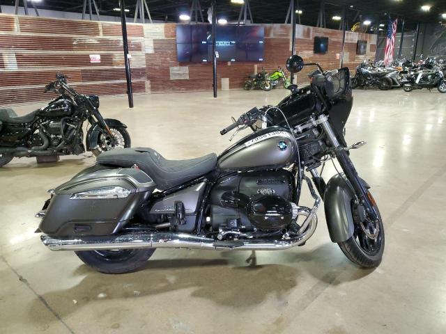 WB10L3300P6G63841 - 2023 BMW R18 B GRAY photo 1