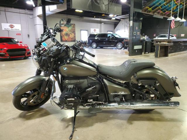 WB10L3300P6G63841 - 2023 BMW R18 B GRAY photo 3