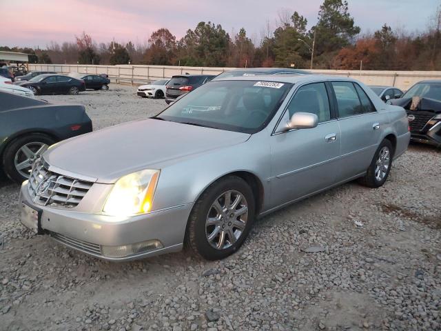 1G6KD57YX9U131564 - 2009 CADILLAC DTS SILVER photo 1