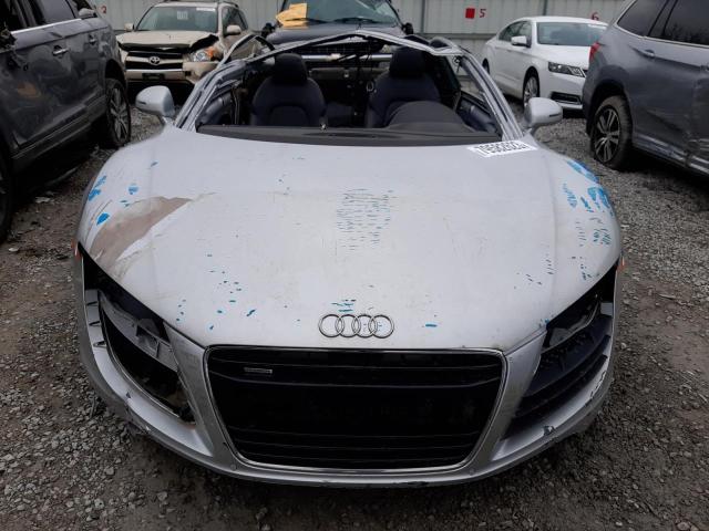 WUAAU34229N002132 - 2009 AUDI R8 4.2 QUATTRO SILVER photo 5