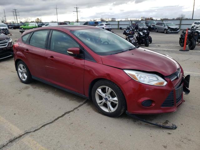 1FADP3K22EL112405 - 2014 FORD FOCUS SE RED photo 4